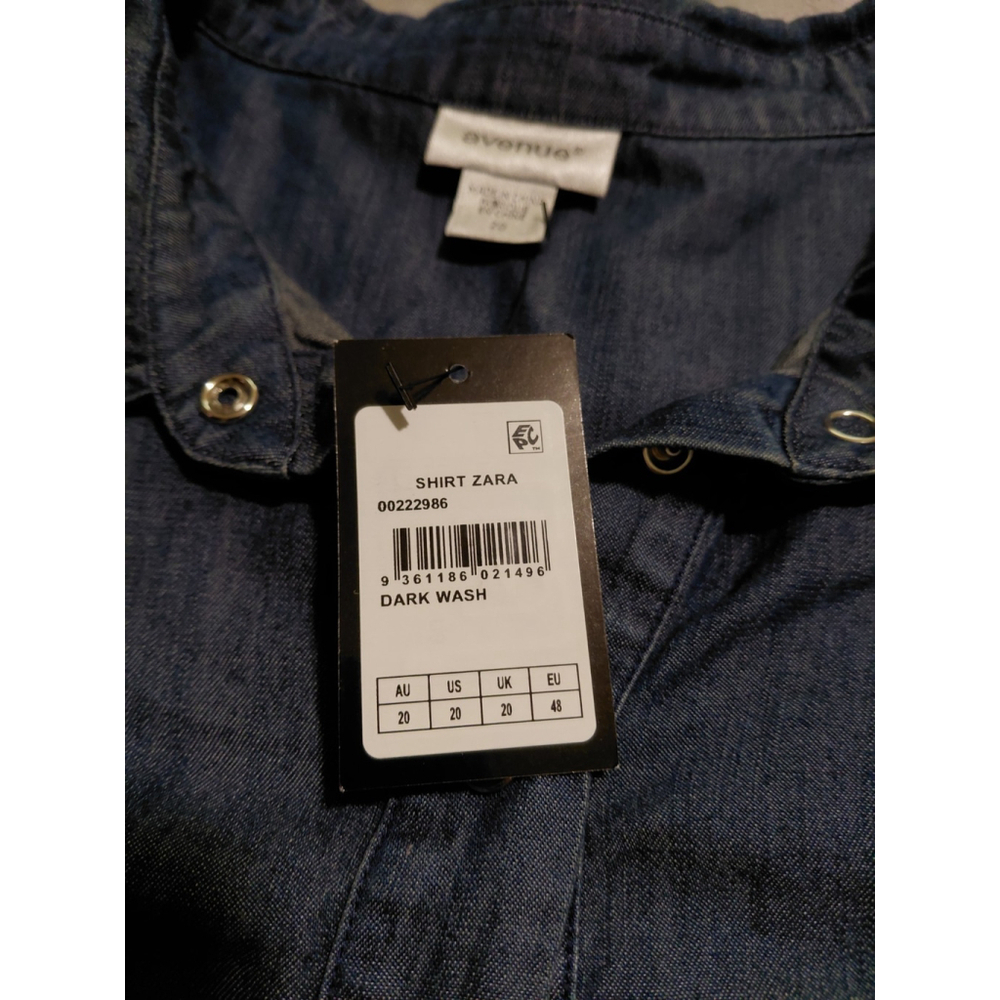 Avenue Women's Soft Denim Long Sleeve Button Down Tiered Shirt Size 20 NWT - Picture 8 of 9